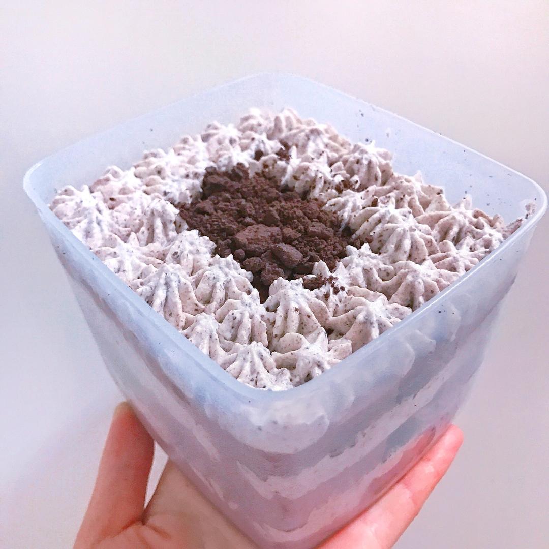 好吃到流泪的奥利奥咸奶油盒子蛋糕