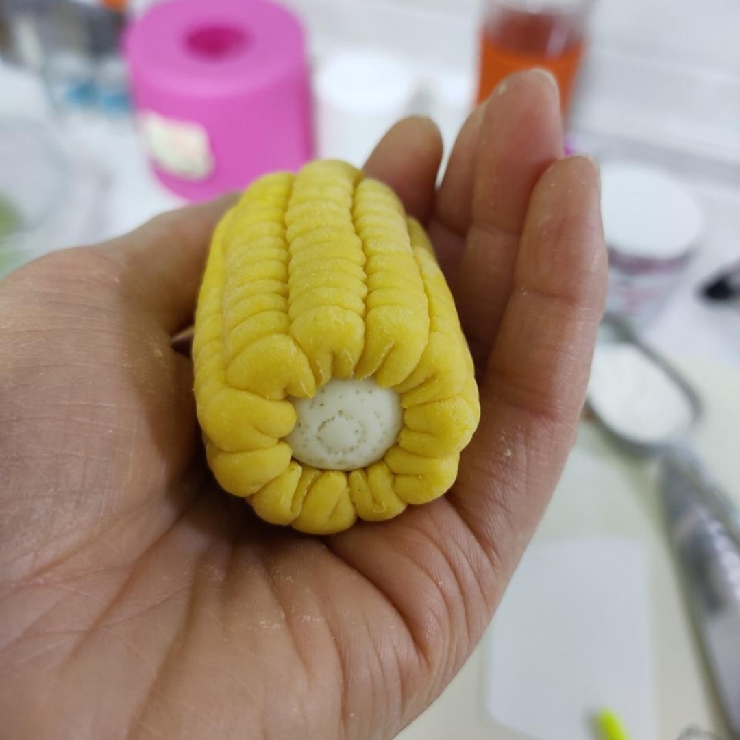 玉米馒头