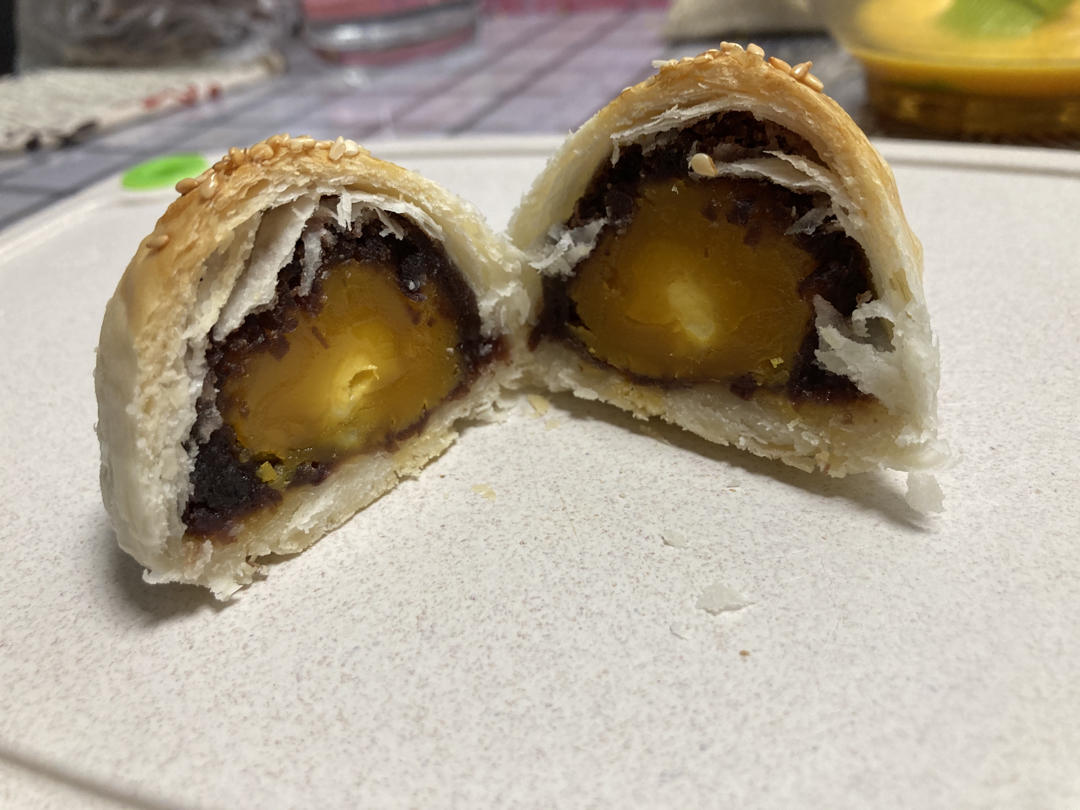 蛋黄酥
