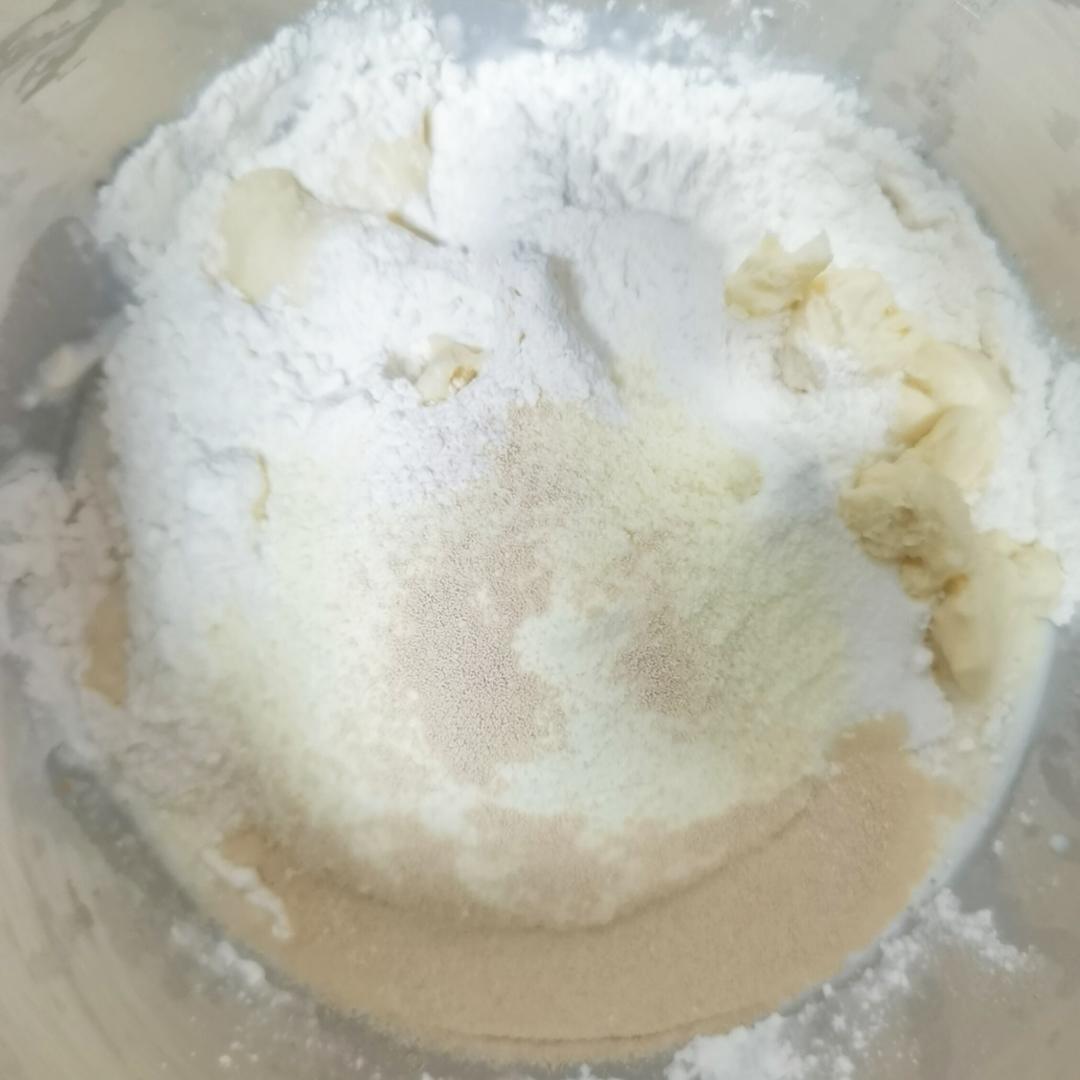 纯奶手撕吐司的做法 步骤1
