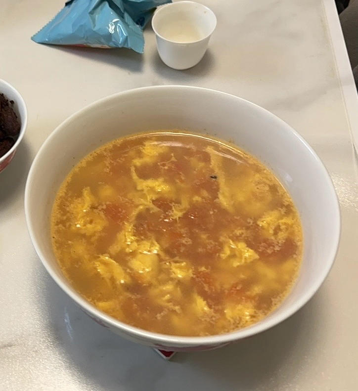 做法简单味道却不简单的西红柿鸡蛋汤 口味浓郁 零失败 每次都光盘