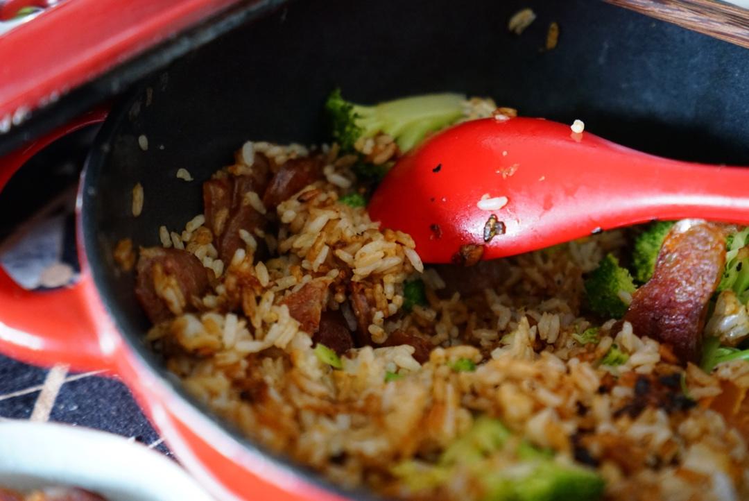香肠煲仔饭