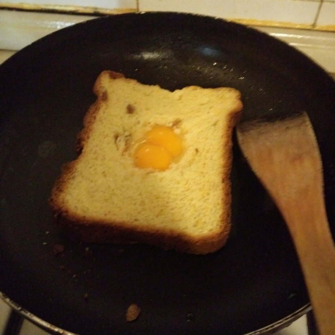 土司煎蛋