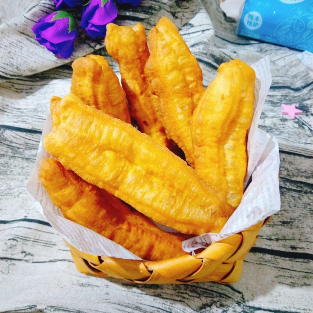 家庭油条的做法