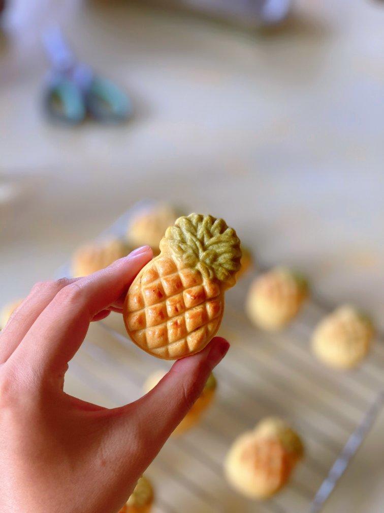 广式月饼通用饼皮（内附凤梨小菠萝🍍月饼的详细做法）