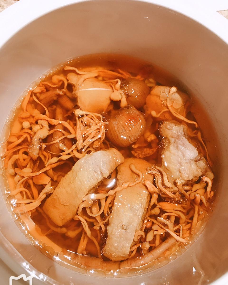 太子参虫草花补虚汤