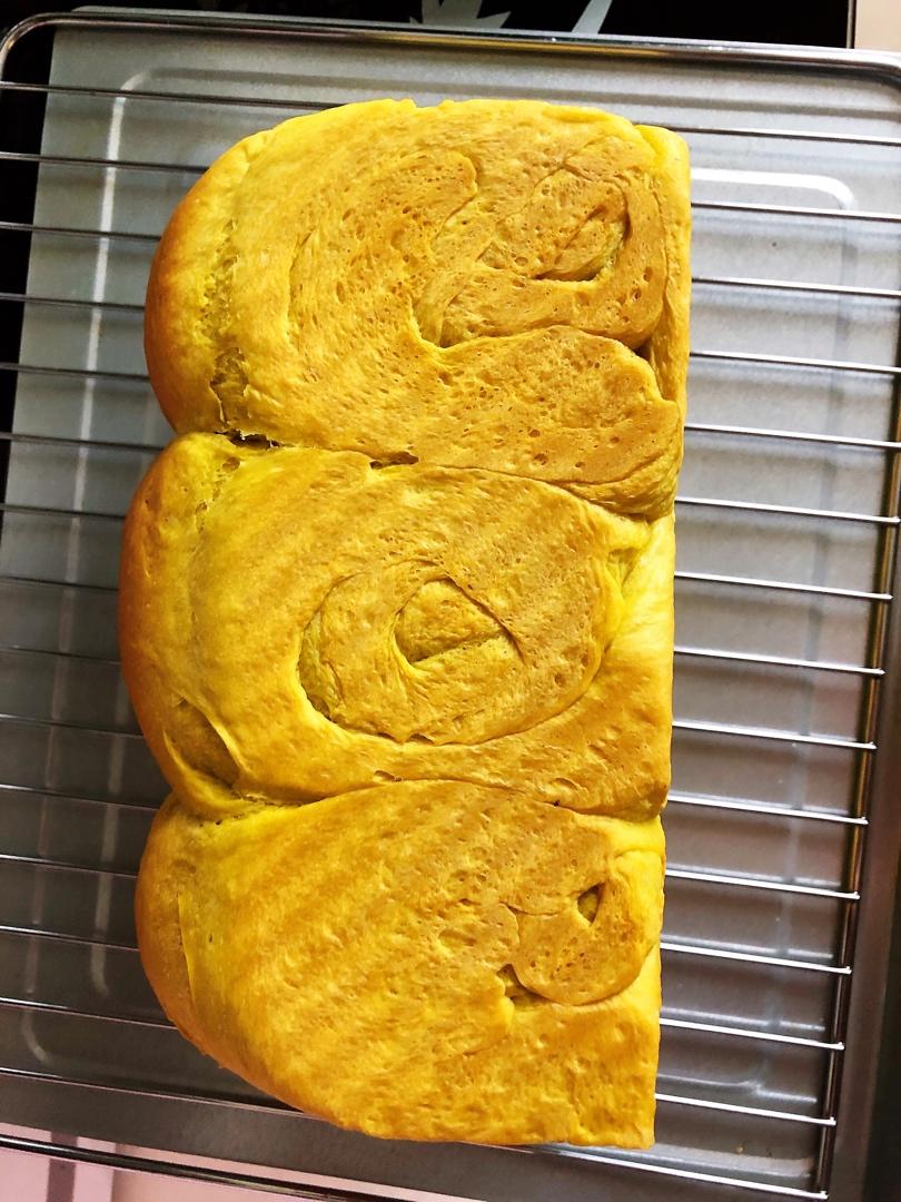 软绵香醇的南瓜吐司