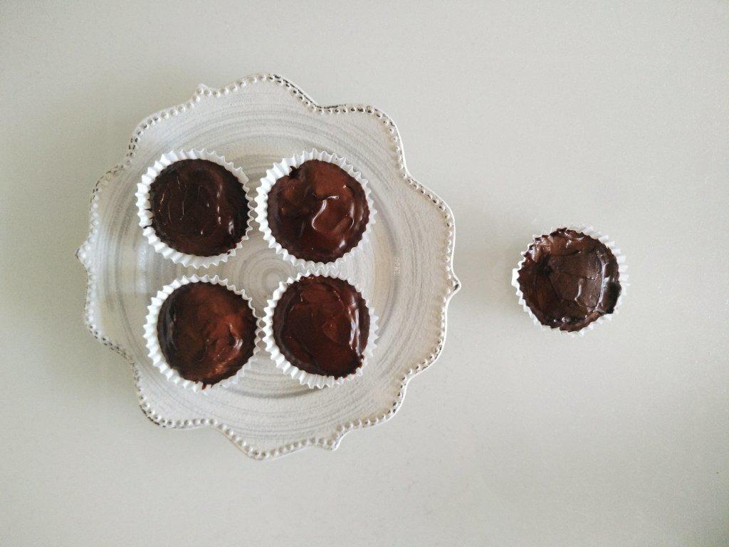 生酮饮食 无糖好利来冰山熔岩（简单又吃不胖的减肥巧克力蛋糕）