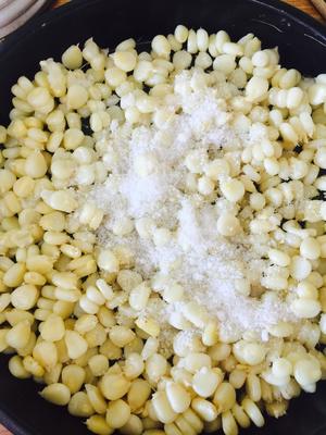 芝士焗玉米粒--平底锅版的做法 步骤3
