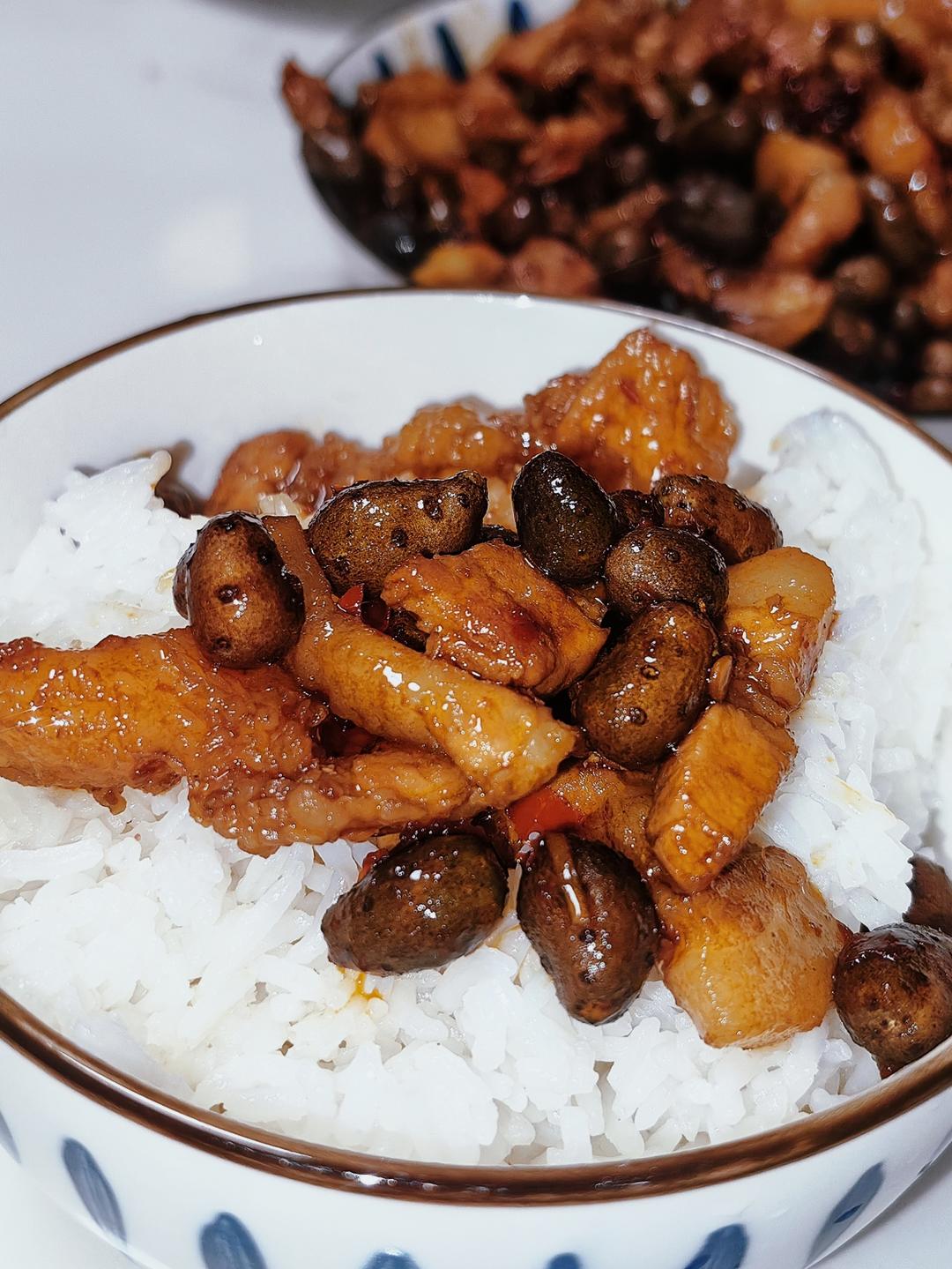 超级下饭菜「五花肉焖山药豆」