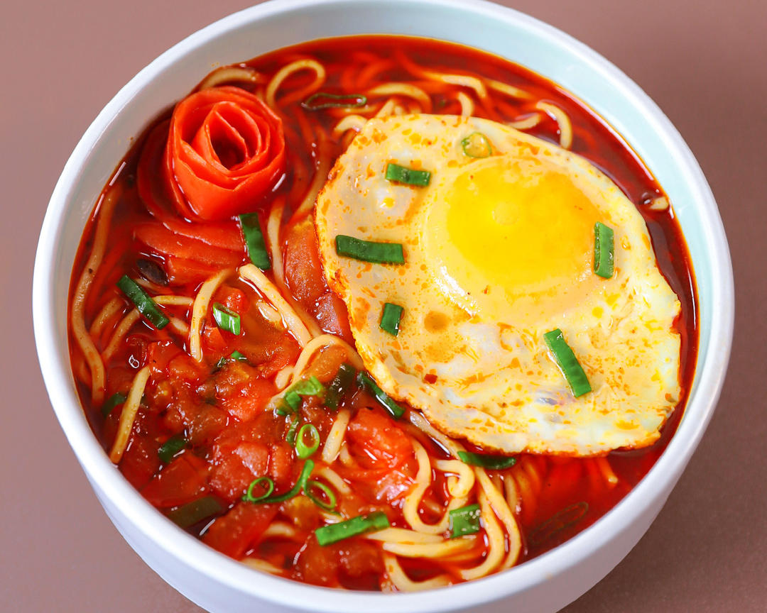 酸汤番茄面