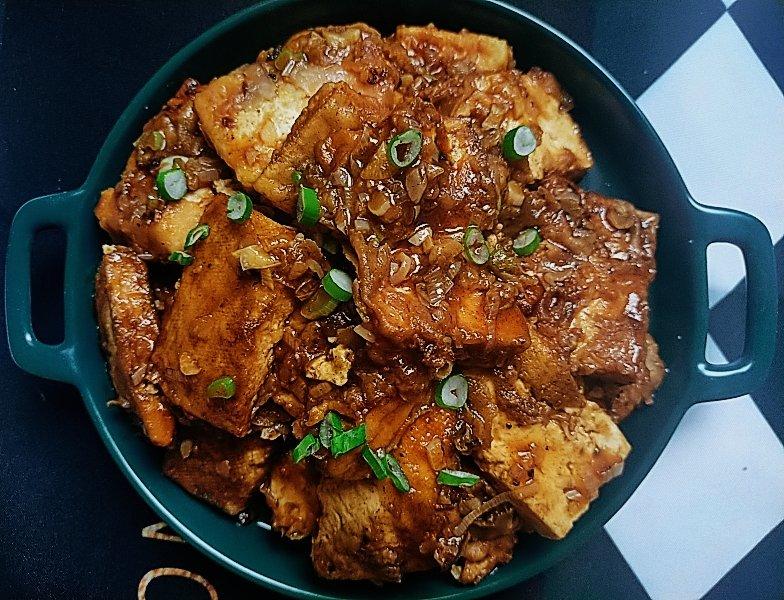 外酥里嫩【烧汁豆腐】吸饱汤汁