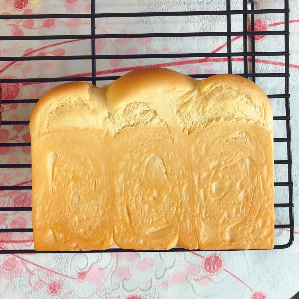 奶香超浓郁的淡奶油吐司（消灭淡奶油）