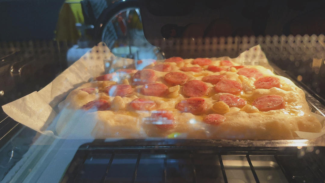 免揉意式佛卡夏的家庭配方和做法