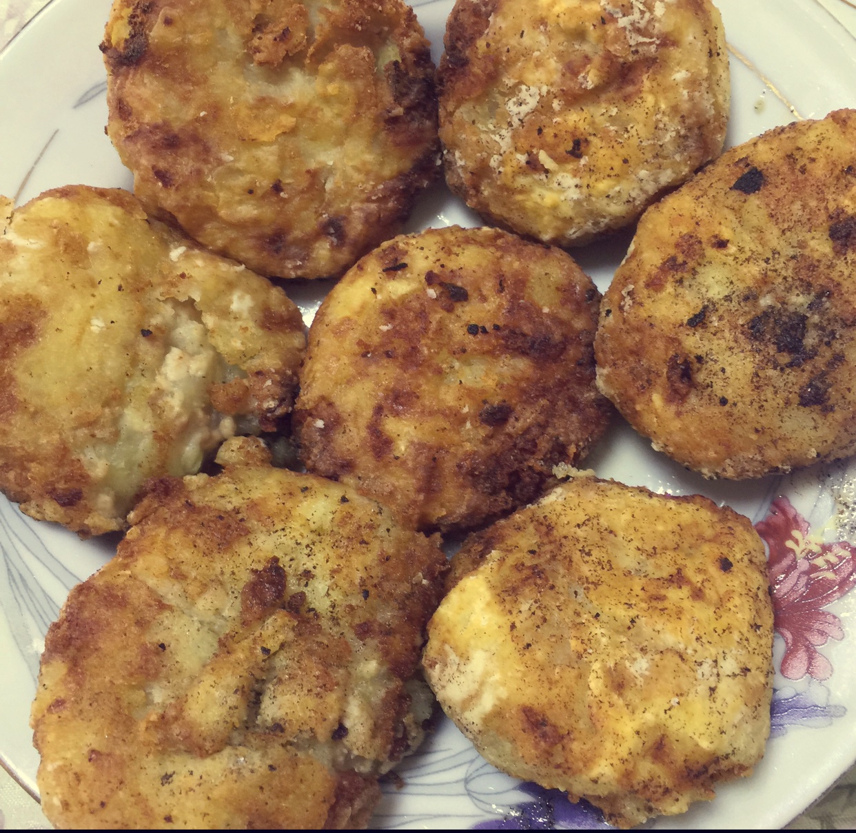 可乐饼 （肉末洋葱土豆饼）