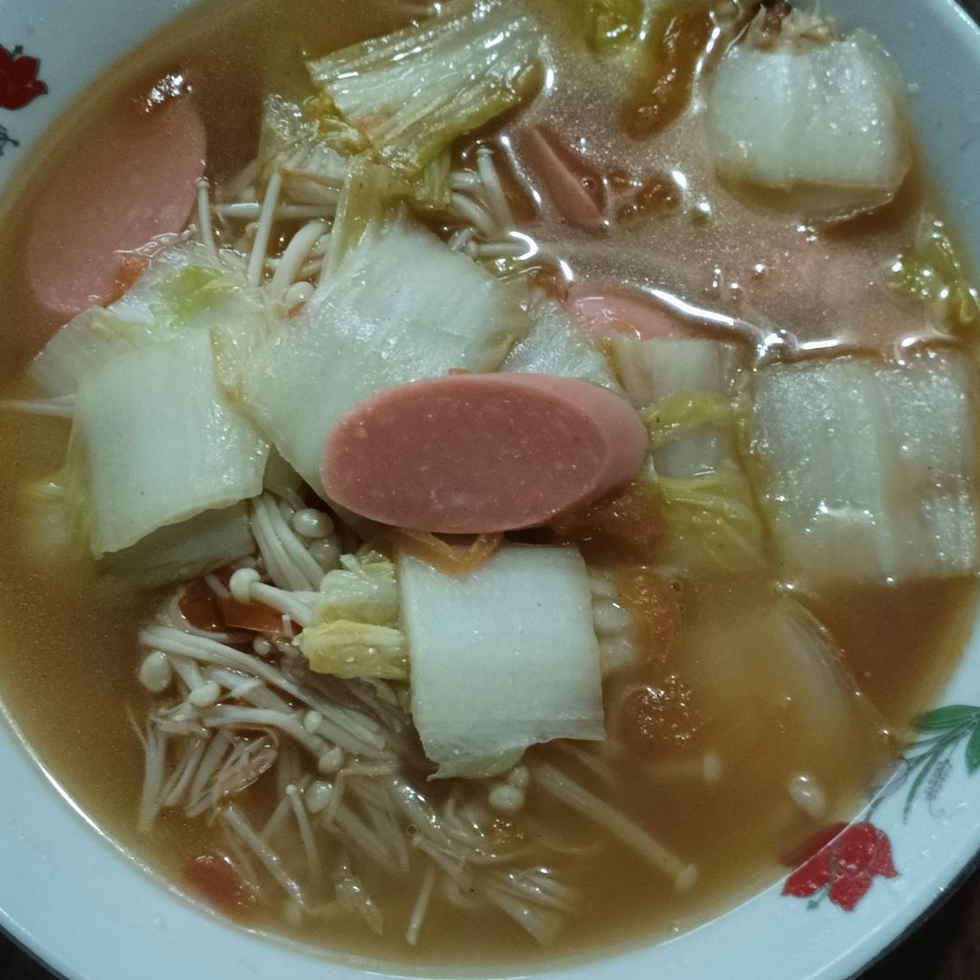 家常:娃娃菜金针菇汤
