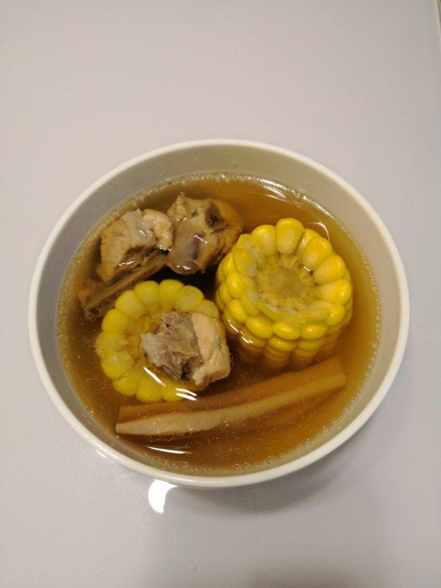 莲藕排骨玉米汤（从这道汤说起，如何煲一碗好喝的汤）