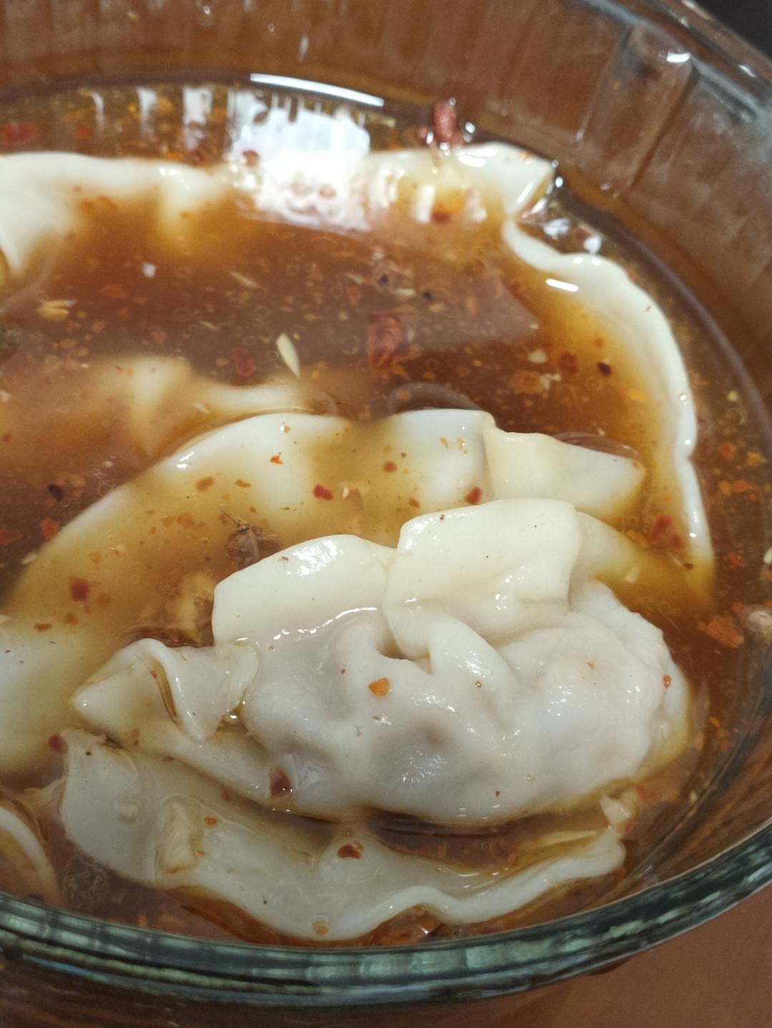 五分钟搞定夜宵早餐秘制酸汤水饺 酸辣开胃