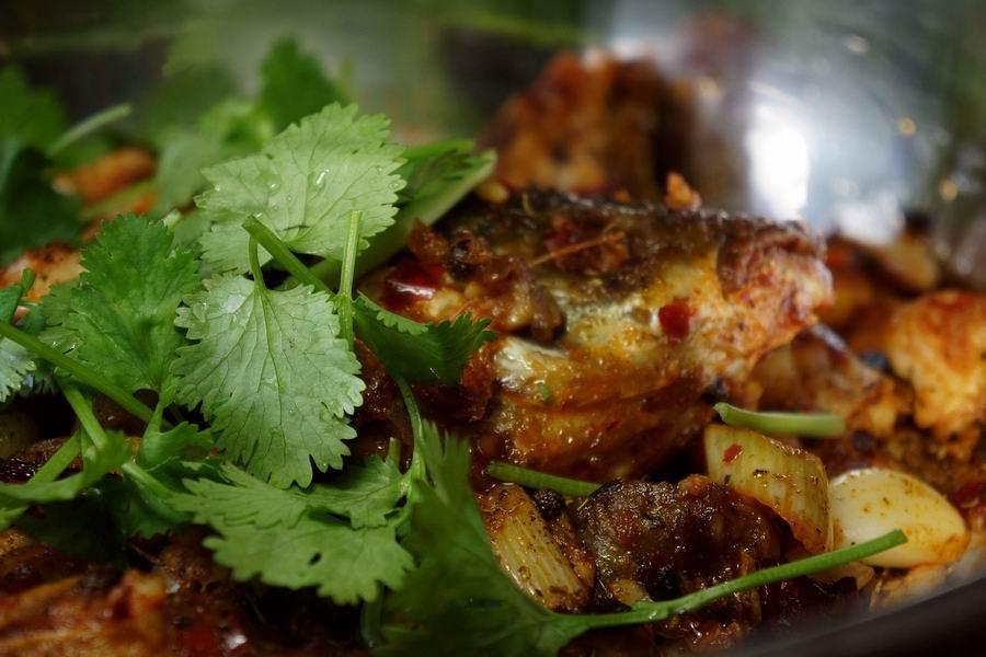 霸王炒鱼的做法