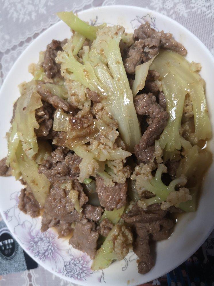 牛肉炒花菜