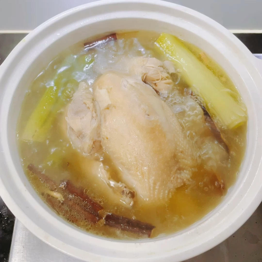 韩国参鸡汤 삼계탕