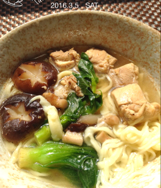 鸡蛋手擀面