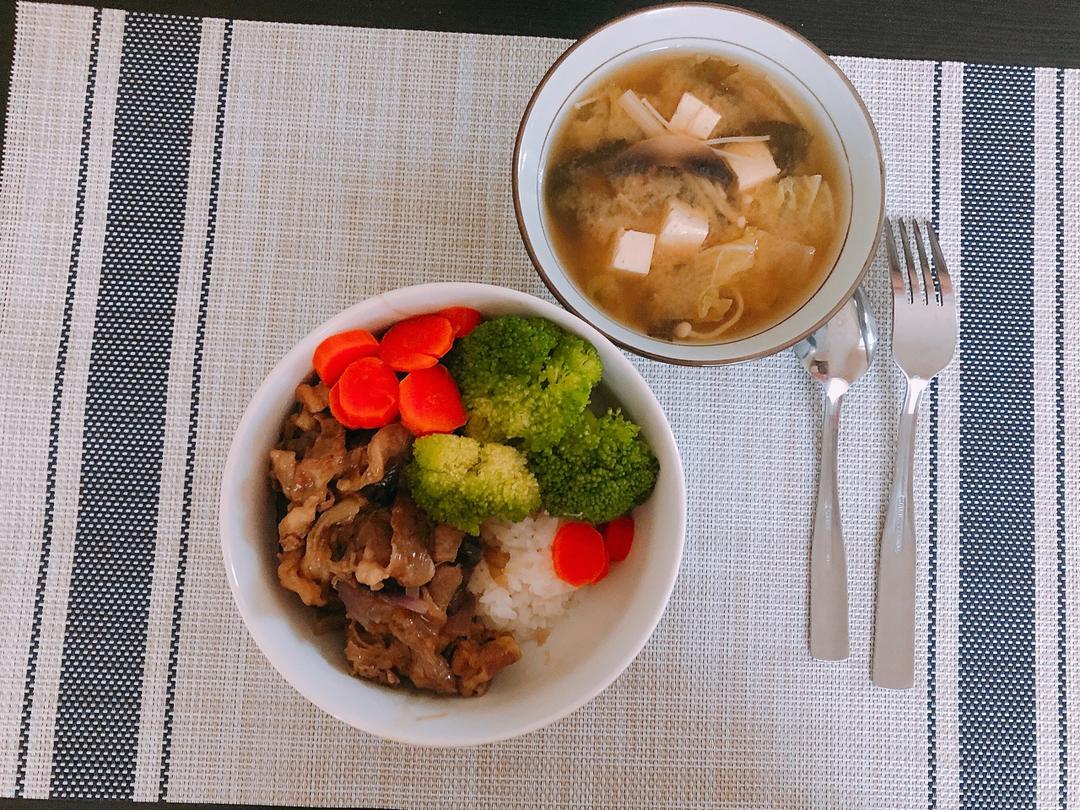 堂妈金牌牛肉饭