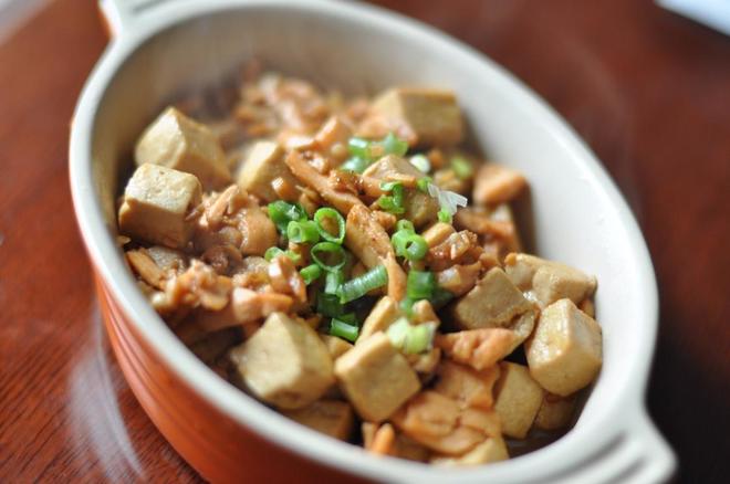 三文鱼豆腐炖的做法
