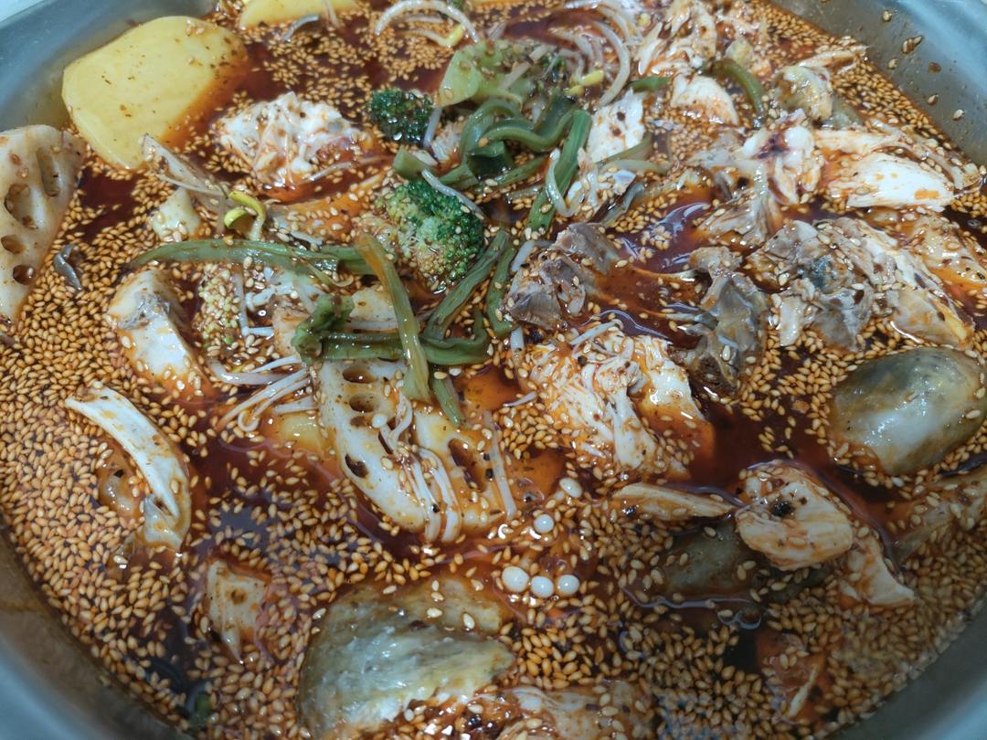荤素搭配的家常版乐山钵钵鸡（黄鸡肉）