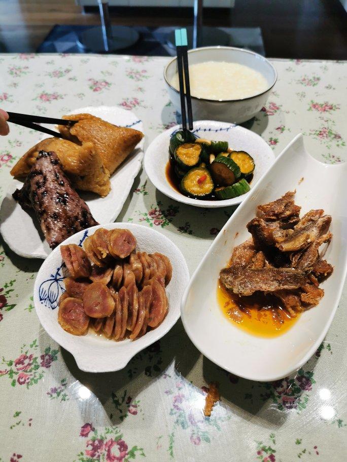 11种口味的粽子.咸粽.甜粽-附粽子包法