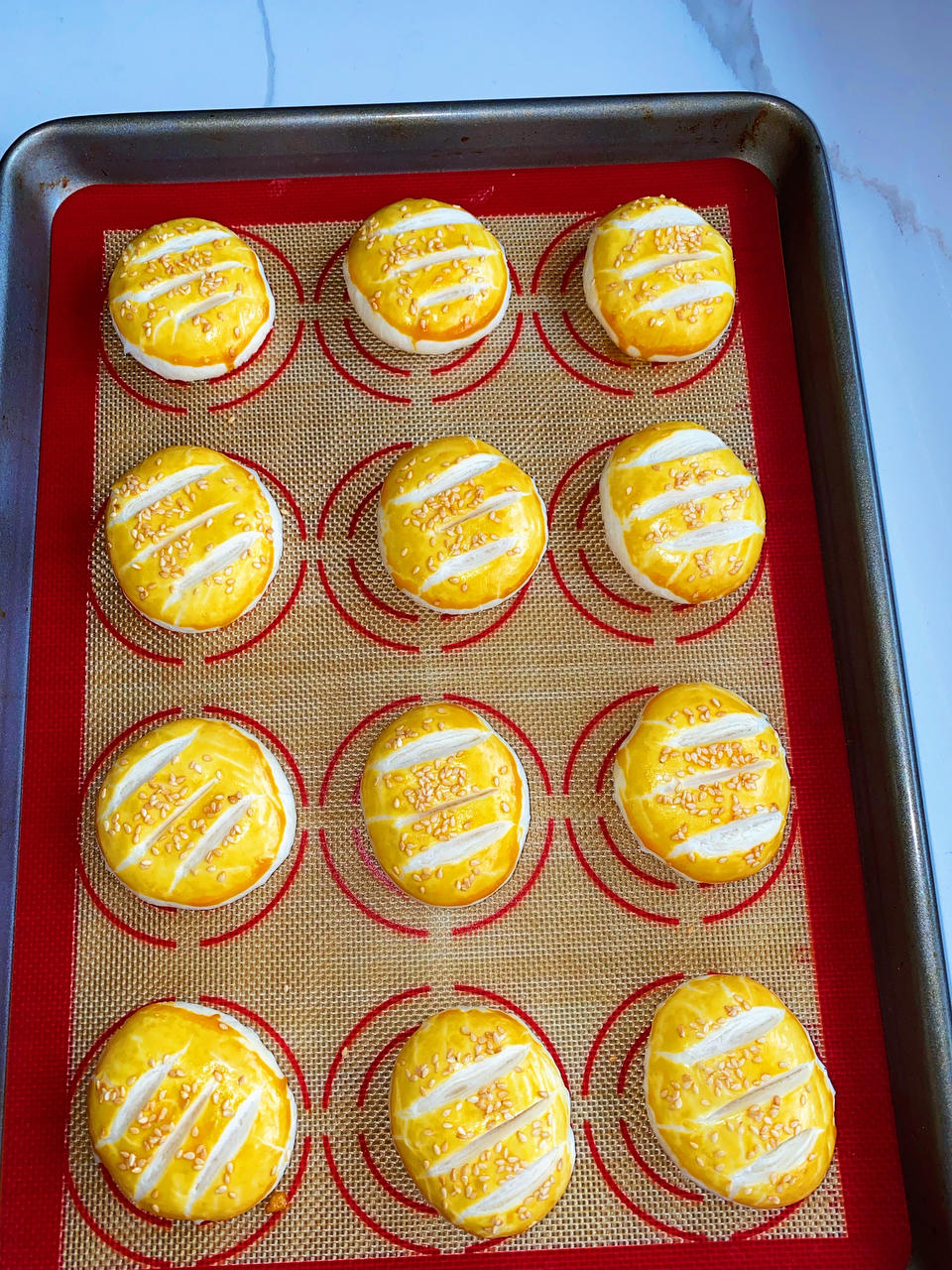 好吃到爆的奶黄酥