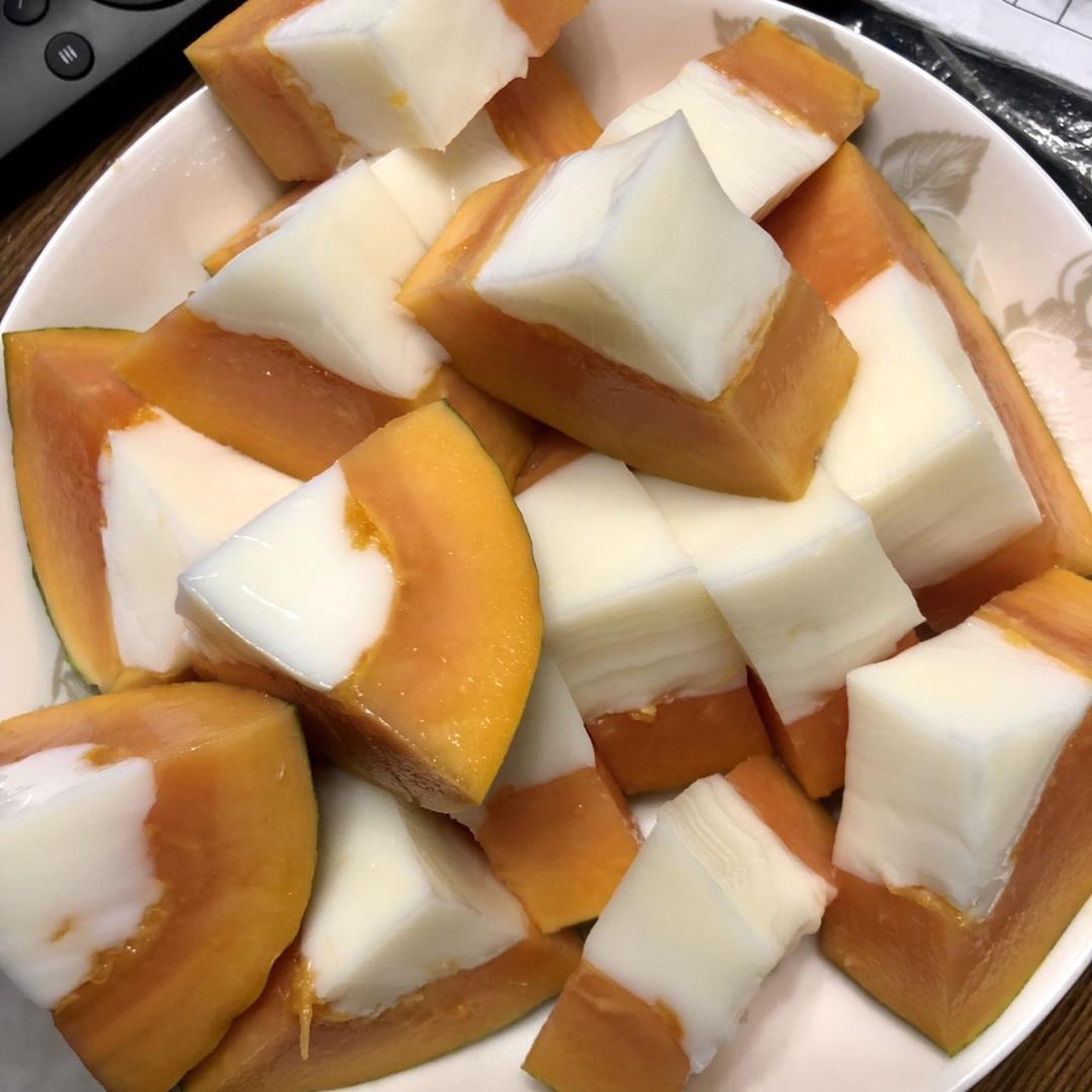 牛奶木瓜冻