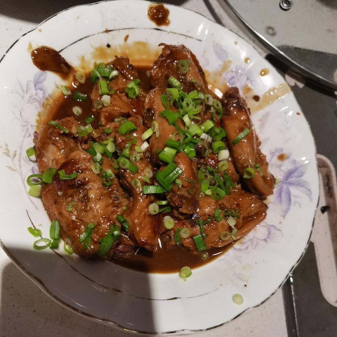 妈妈家的味道，吃了停不下来的红烧鸡翅