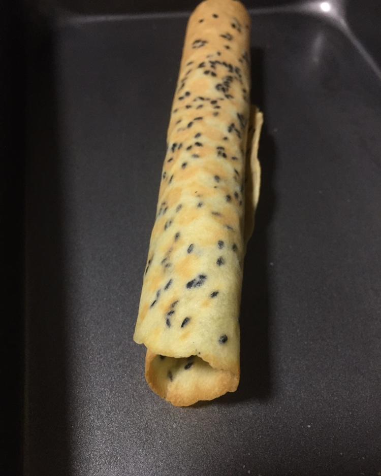 自己做蛋卷，香、酥、脆，好吃停不住