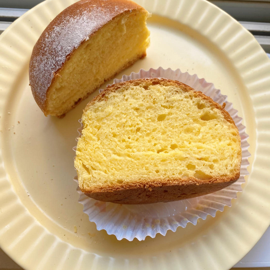 一波长了角的巨蛋面包