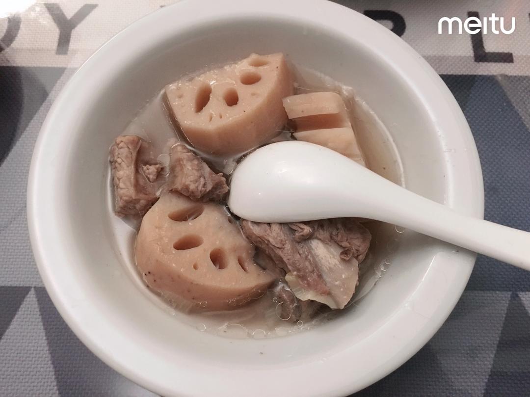 莲藕排骨汤