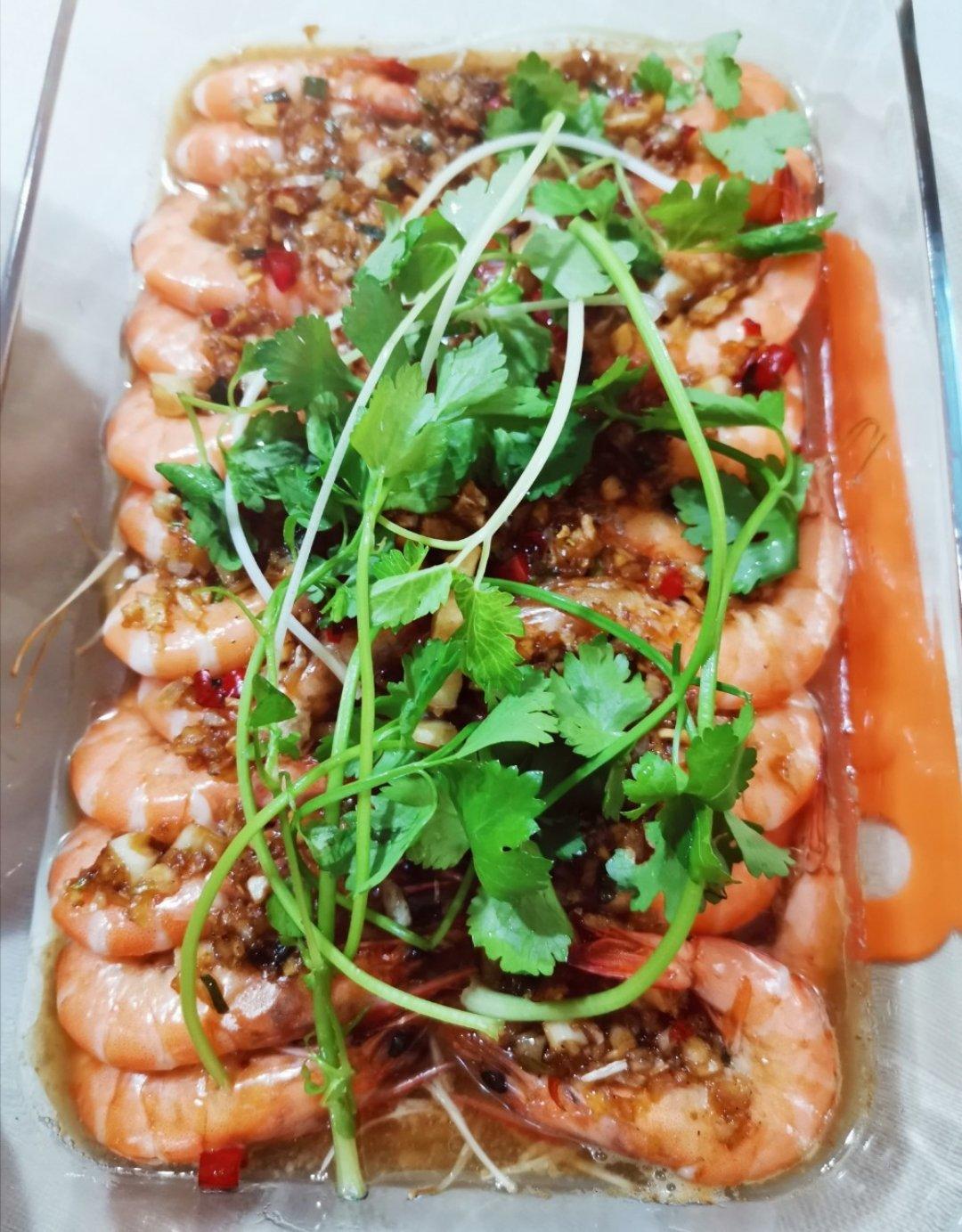 蒜蓉金针菇烤虾（烤箱）