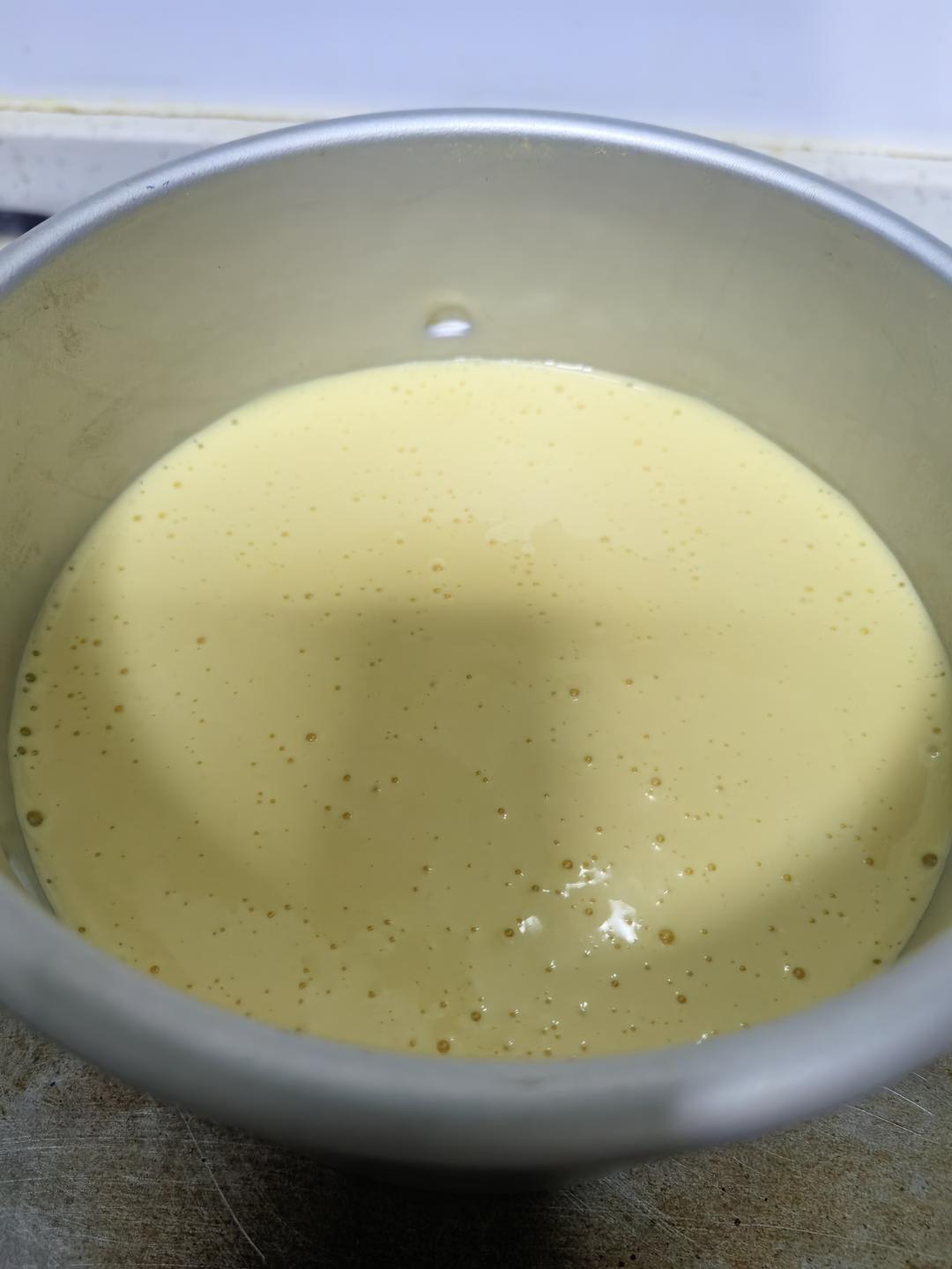 全蛋法海绵蛋糕6寸加高的做法