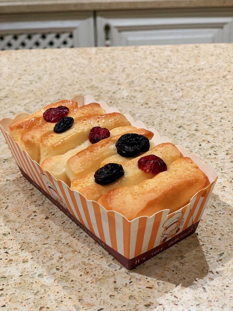 日式香浓炼乳面包