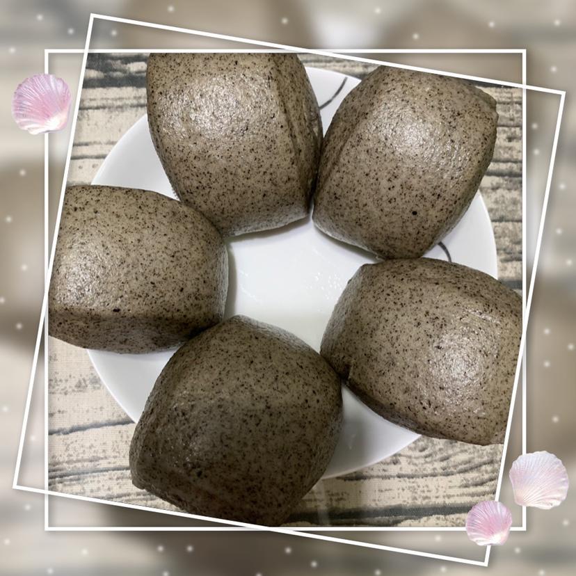 黑芝麻馒头之粗粮馒头2