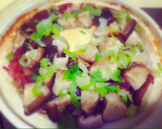 腊肠香菇煲仔饭