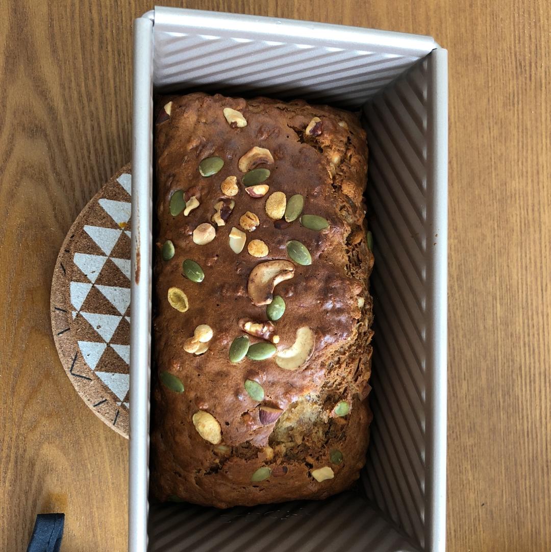 星巴克香蕉核桃蛋糕（Banana loaf）