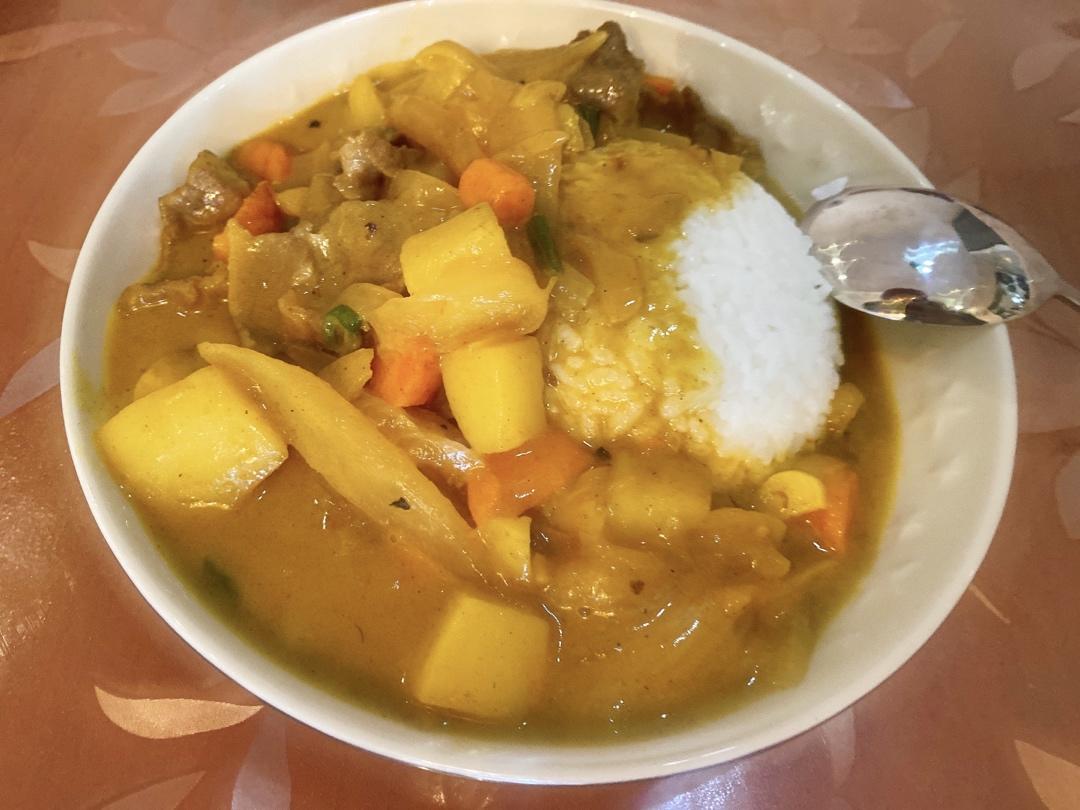 正宗日式王道咖喱饭！——永久保存黄金食谱之 猪肉咖喱