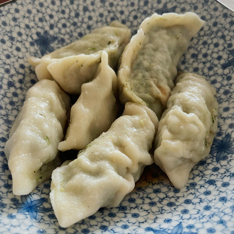 手工揉面三分钟，又韧又薄又好包的饺子皮