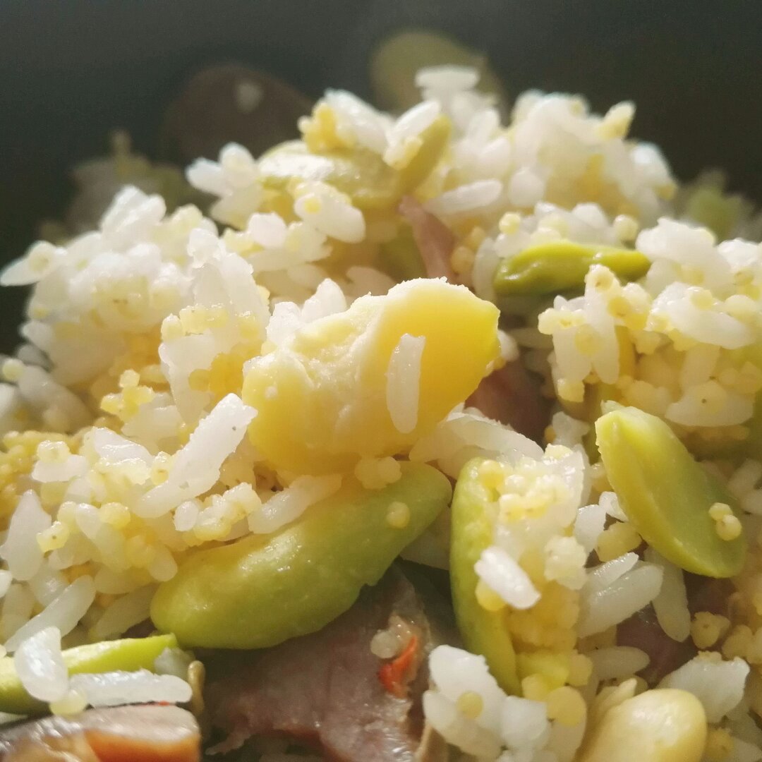 蚕豆焖饭
