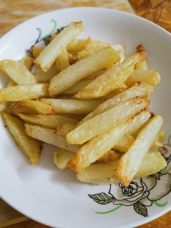 炸薯条的两种做法（空气炸锅）