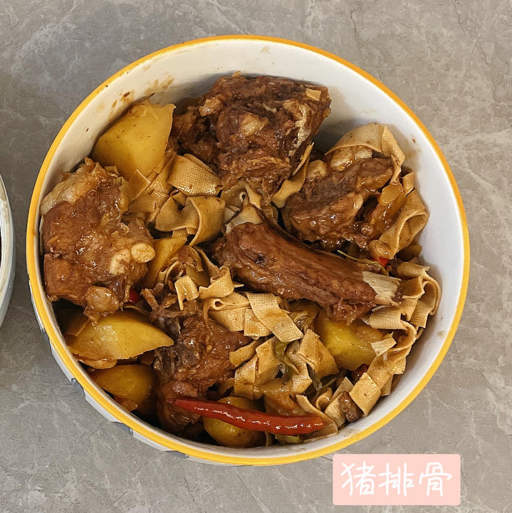 酱香排骨
