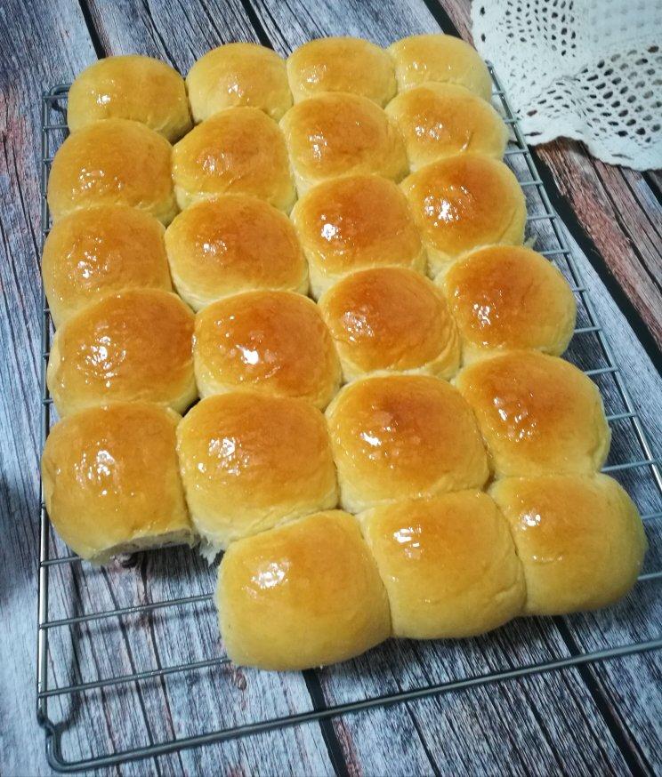 温馨48做的蜂蜜奶香小排包