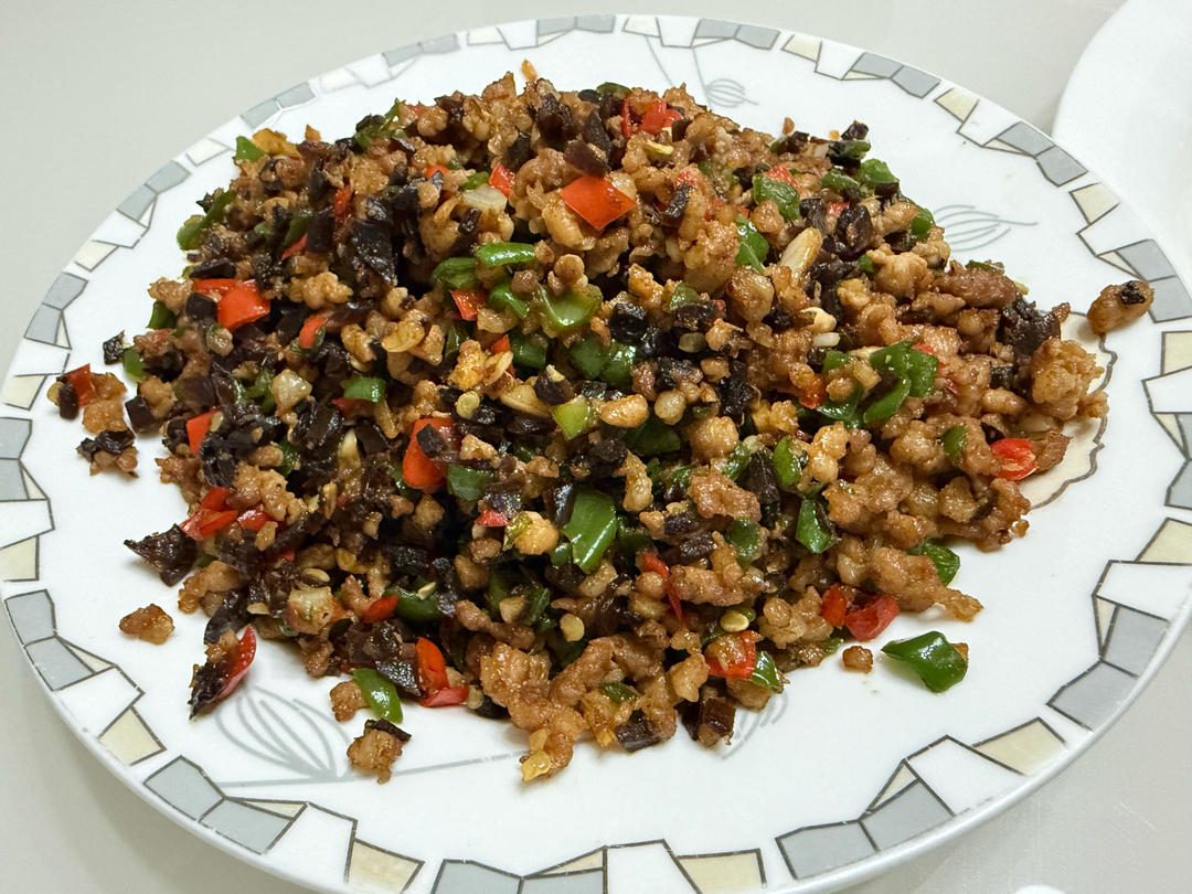 超级无敌下饭菜｜云南黑三剁