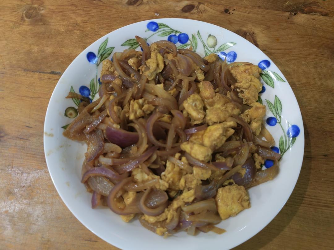 降压防癌的好食材  洋葱炒鸡蛋